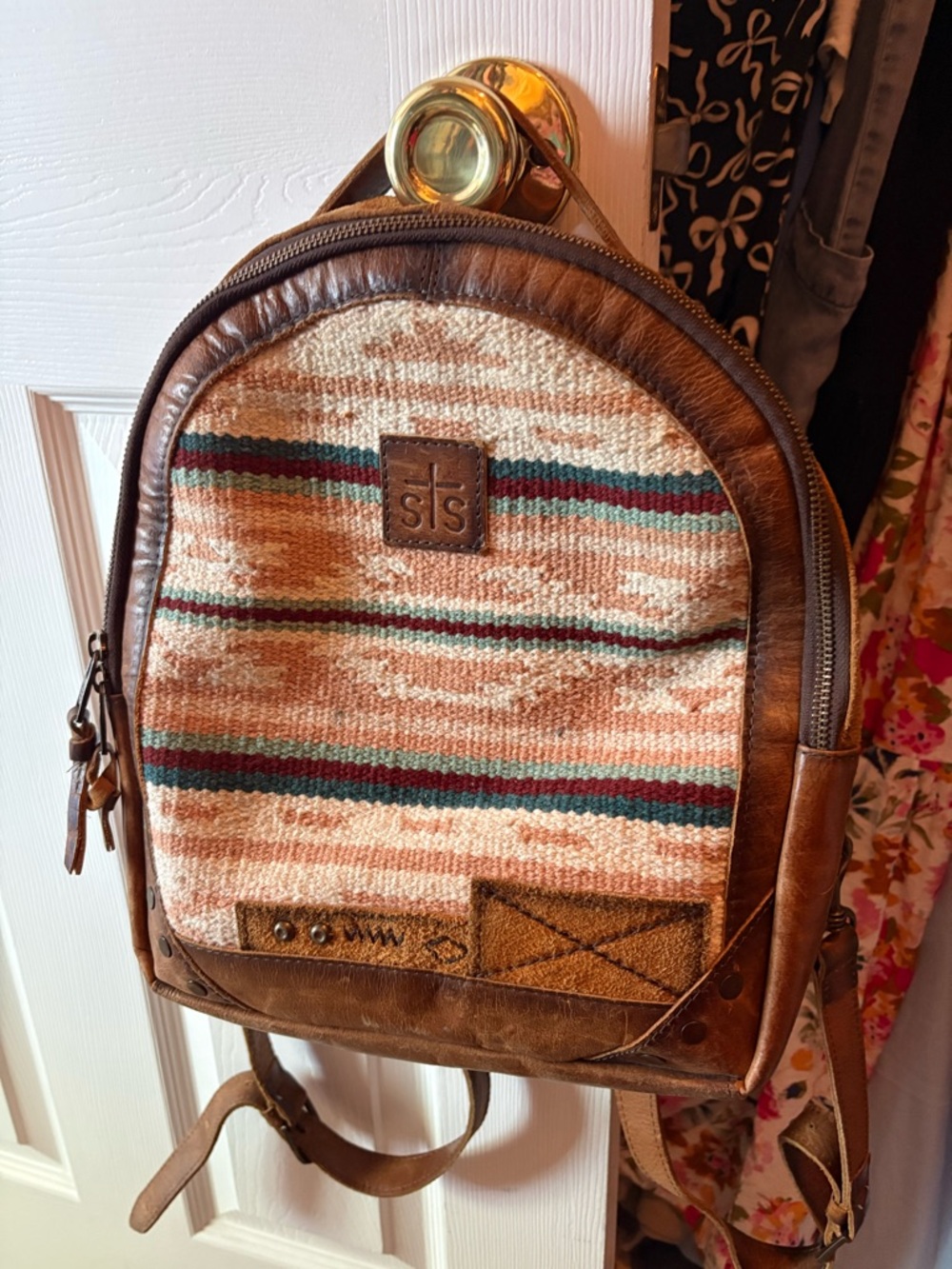 STS Ranchwear Leather Aztec Backpack Purse